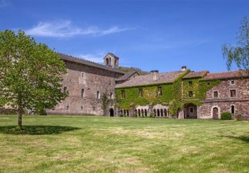 vue abbaye cloitre©Emidio Castri